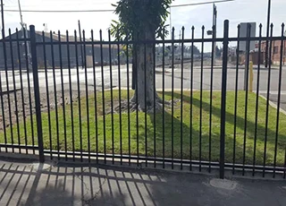 Orange Co. Chain Link, Iron, Wood Fences